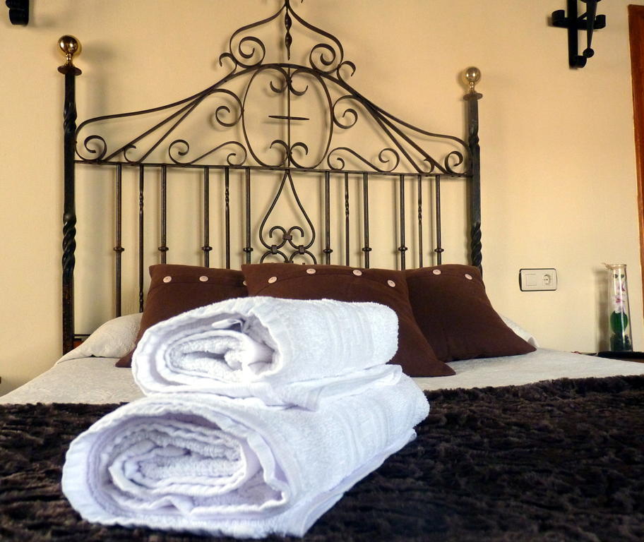 Hotel Rural Sierra De Francia Sotoserrano Стая снимка